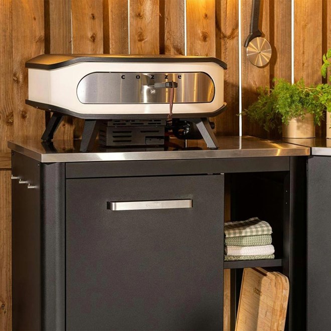 Cozze 17-Inch Gas Pizza Oven With Rotating Stone